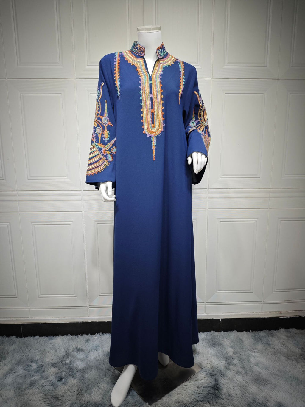 Elegant Modest Embroidered Abaya – Premium Design