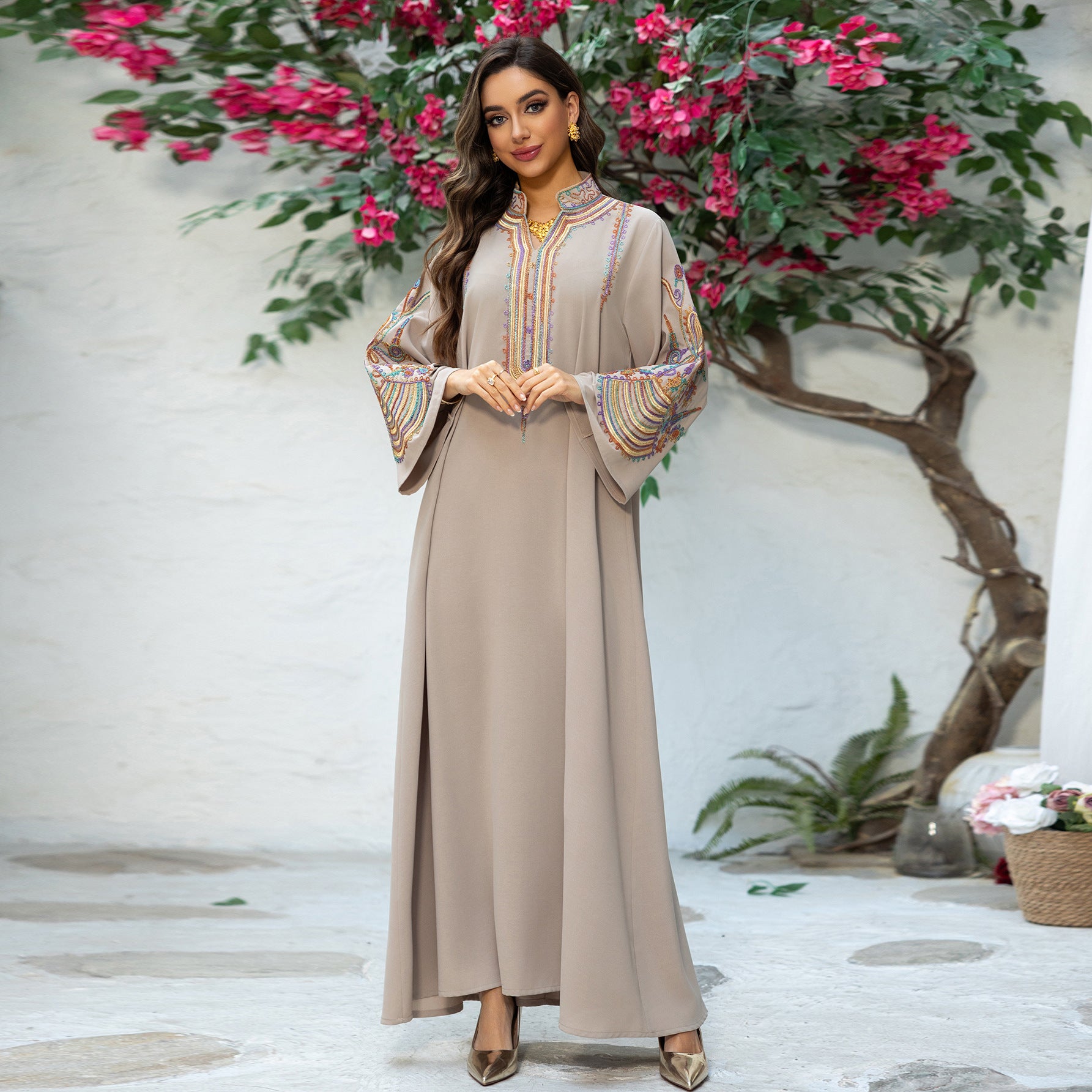 Elegant Modest Embroidered Abaya – Premium Design